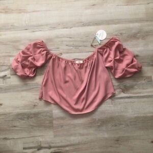 BNWT Hummingbird Elegant Pink Off-Shoulder Top